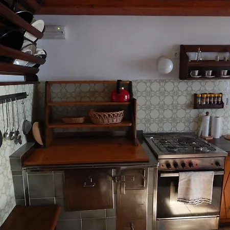 Apartma Pintar Cesnjica